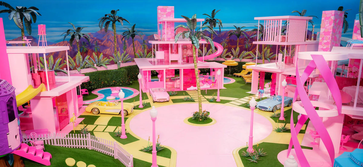 Inside the Barbie Dreamhouse – SnapHouse